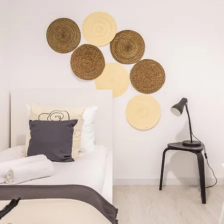 Wonderful Brand New Belem - A Few Steps Away From The River! *