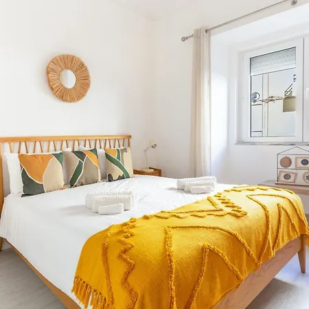Wonderful Brand New Belem - A Few Steps Away From The River! דירה