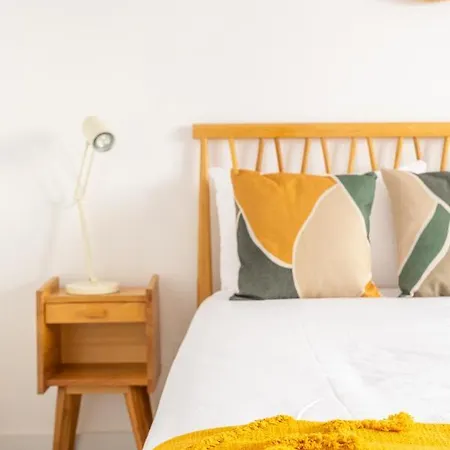 Wonderful Brand New Belem - A Few Steps Away From The River! شقة